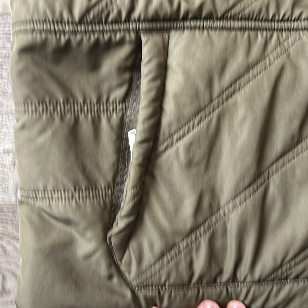 Prana green vest Xl - Picture 6 of 7